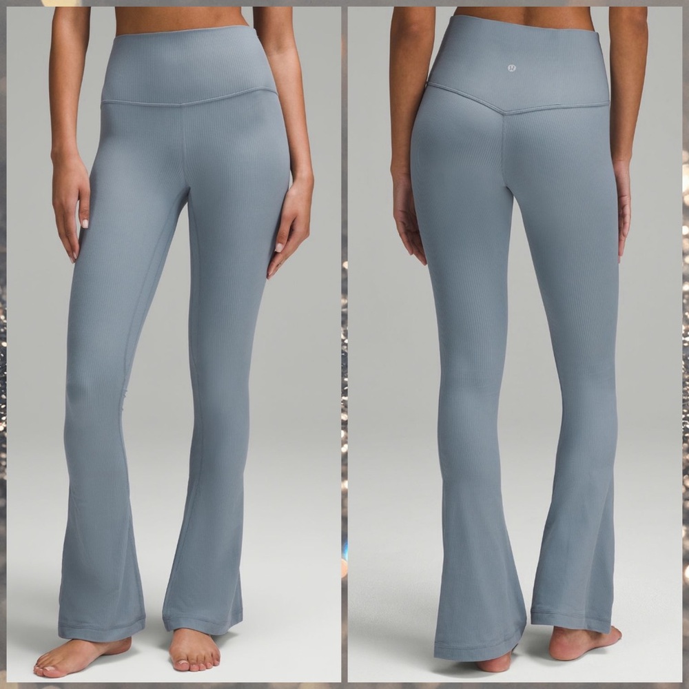 Lululemon Align Ribbed Mini-Flared Pant Extra Short
Belgian Blue size 8
